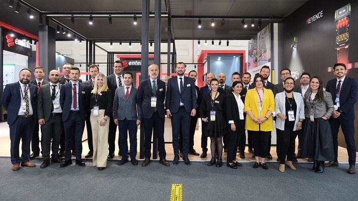 Wın 2021